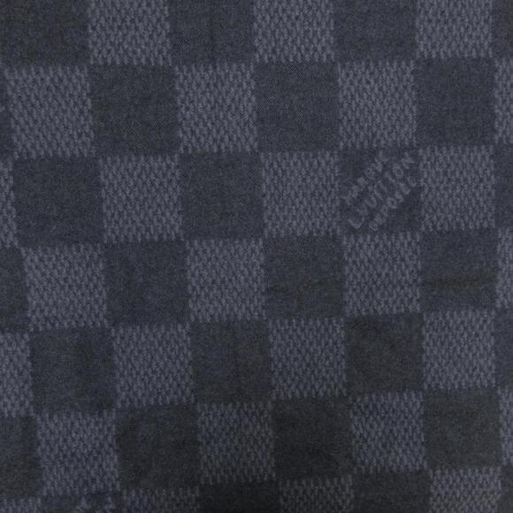 Louis Vuitton M77185 Scarf - Picture 4 of 4